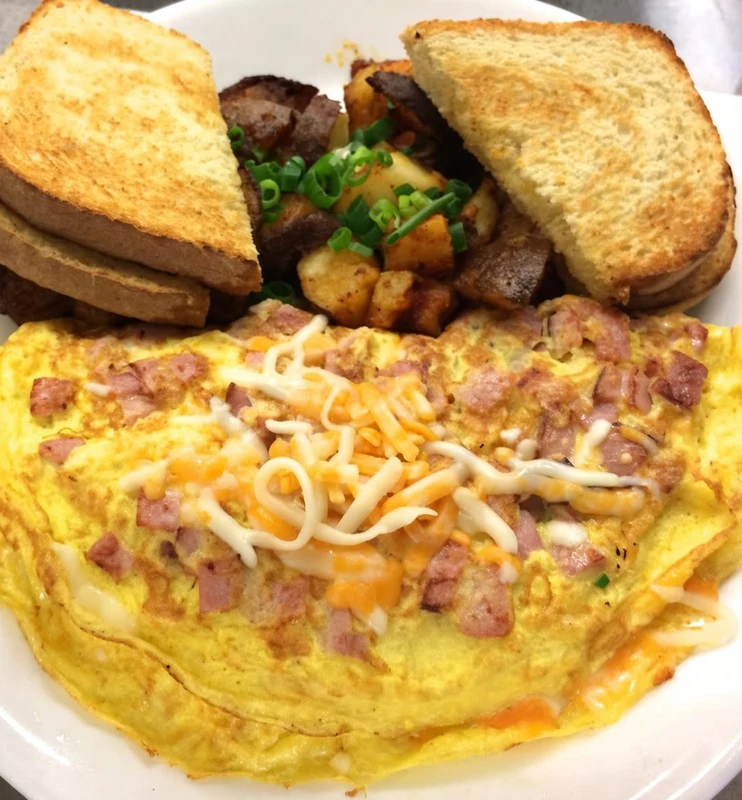 Ham and Cheese Omelette at Terry's Comfort Food breakfast restaurant in Penticton, BC